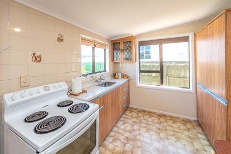 Photo of property in 21 Hood Street, Castlecliff, Whanganui, 4501