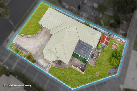 Photo of property in 13 Parkhaven Drive, Rosehill, Papakura, 2113