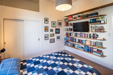 Photo of property in 18a Stone Street, Miramar, Wellington, 6022