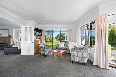 Photo of property in 16 Kenneth Place, Rototuna, Hamilton, 3210