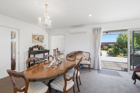 Photo of property in 23 Huntingdon Drive, Rangiora, 7400