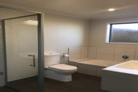 Photo of property in 20 Raithburn Terrace, Pokeno, 2402