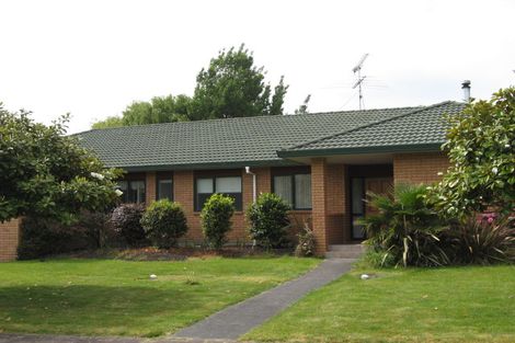 Photo of property in 9 Rosella Grove, Waimauku, 0812