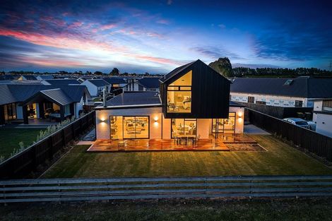 Photo of property in 33 Frank Ernest Crescent, Prebbleton, 7604