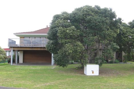 Photo of property in 18 Mountain Vista Place, Pauanui, Hikuai, 3579