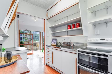 Photo of property in 28a Hillcrest Road, Papatoetoe, Auckland, 2025