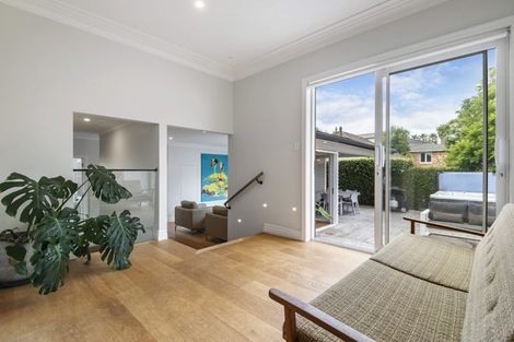 Photo of property in 21 Francis Street, Hauraki, Auckland, 0622