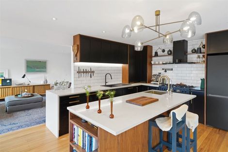 Photo of property in 42 Whitfield Street, Sumner, Christchurch, 8081