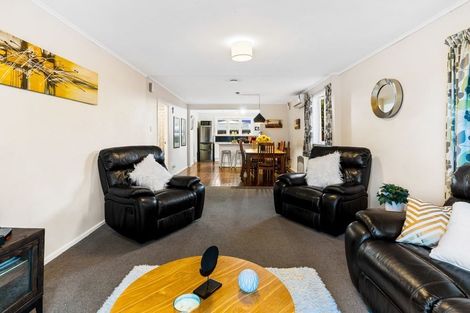 Photo of property in 308 Royal Road, Massey, Auckland, 0614
