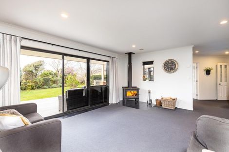 Photo of property in 1167 Devon Road, Bell Block, New Plymouth, 4373