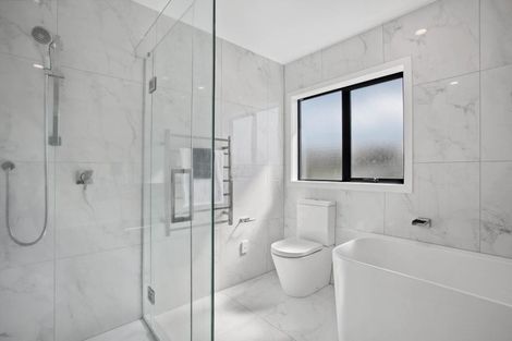 Photo of property in 138 Bucklands Beach Road, Bucklands Beach, Auckland, 2012