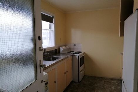 Photo of property in 1/12 Tama Street, Alicetown, Lower Hutt, 5010