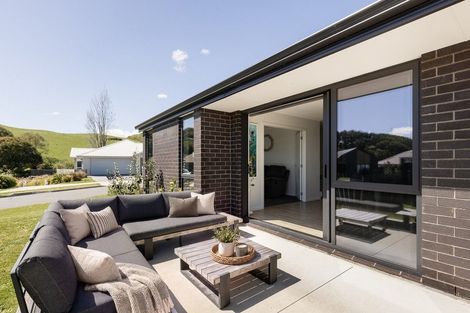 Photo of property in 180 Adler Drive, Ohauiti, Tauranga, 3112