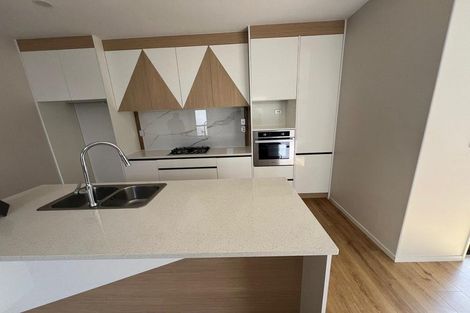 Photo of property in 24 Carrygawley Road, Flat Bush, Auckland, 2019