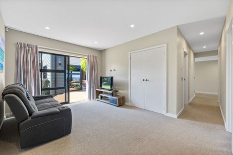 Photo of property in 67 Lomond Grove, Acacia Bay, Taupo, 3385