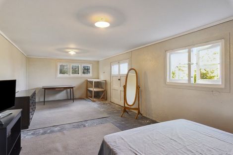 Photo of property in 24 Read Street, Levin, 5510