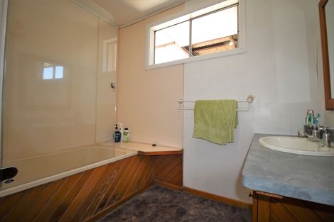 Photo of property in 93 Russell Street, Alexandra, 9320