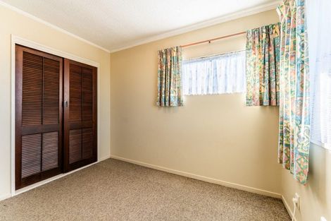 Photo of property in 1/1 Chaucer Street, Highfield, Timaru, 7910