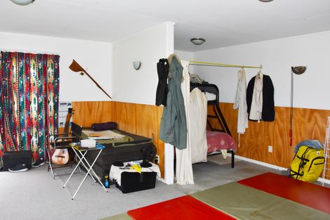 Photo of property in 37 Banks Street, Tolaga Bay, 4077