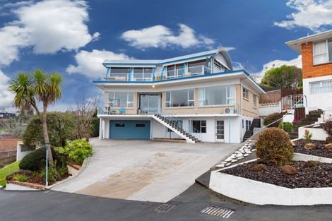 Photo of property in 4 Purau Terrace, Cashmere, Christchurch, 8022