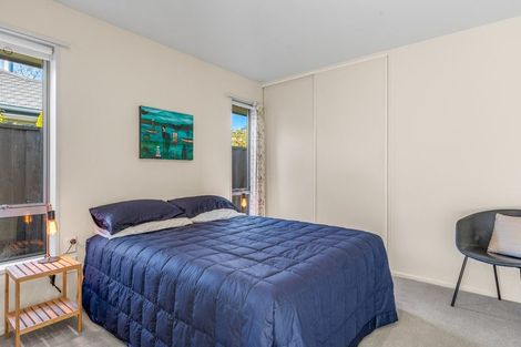 Photo of property in 21 Taupata Street, Redcliffs, Christchurch, 8081