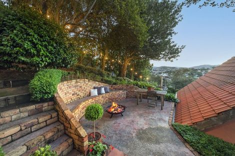 Photo of property in 5 Rangoon Street, Khandallah, Wellington, 6035