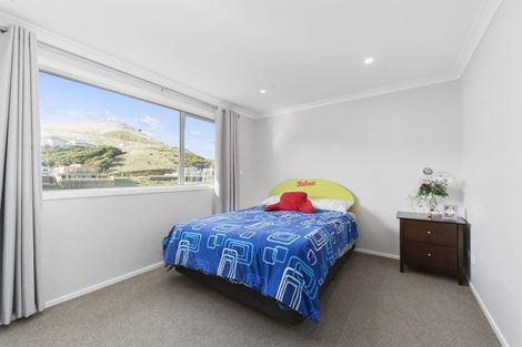Photo of property in 18 Rochdale Drive, Churton Park, Wellington, 6037