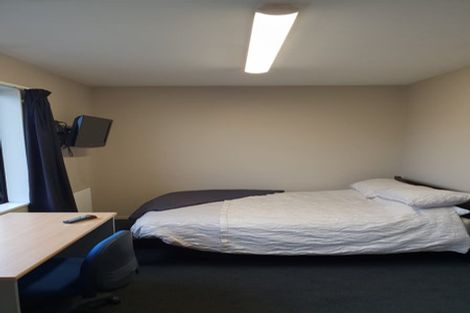 Photo of property in 52 Division Street, Riccarton, Christchurch, 8041