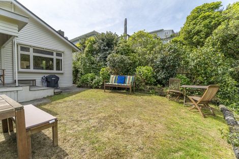 Photo of property in 18 Omar Street, Khandallah, Wellington, 6035