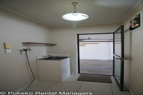 Photo of property in 1/23 Beaumaris Way, Conifer Grove, Takanini, 2112