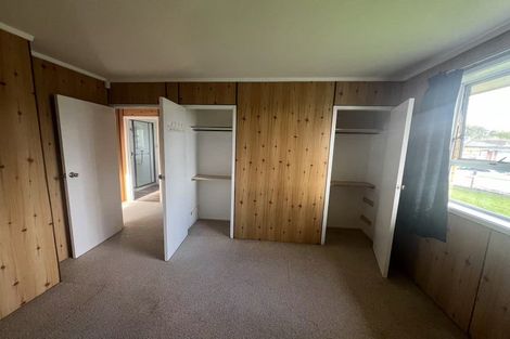 Photo of property in 2 Cranberry Place, Bucklands Beach, Auckland, 2012