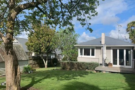 Photo of property in 10 Athlone Road, Glendowie, Auckland, 1071