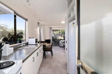 Photo of property in 6/1383 Hinemoa Street, Rotorua, 3010