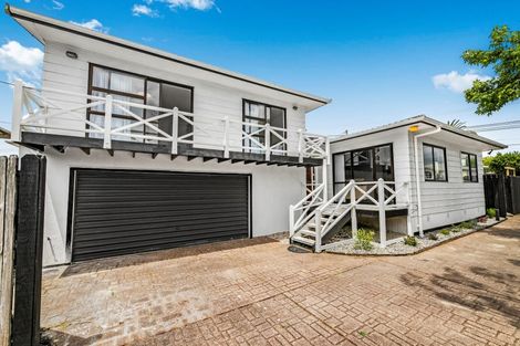 Photo of property in 1/23 Beatrice Avenue, Hillcrest, Auckland, 0627