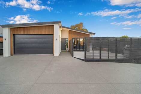 Photo of property in 214 Burwood Road, Burwood, Christchurch, 8083