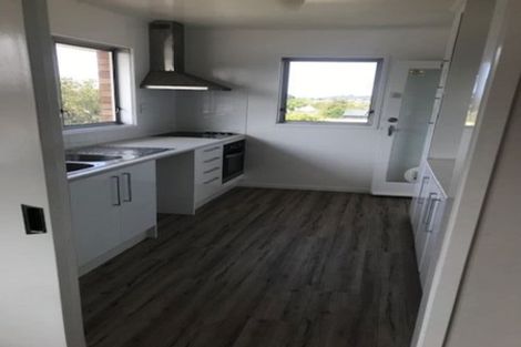 Photo of property in 58 Moana Avenue, One Tree Hill, Auckland, 1061