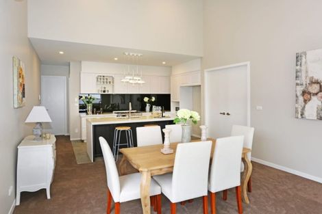 Photo of property in 16 Knoll Rise, Pukekohe, 2120