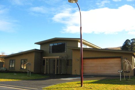 Photo of property in 3 Erskine Street, Lake Hayes, Queenstown, 9304