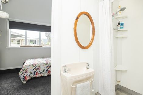 Photo of property in 22 Oak Street, Mangapapa, Gisborne, 4010