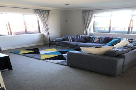 Photo of property in 43 Somerton Drive, Huntington, Hamilton, 3210