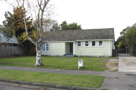 Photo of property in 30 Oakland Street, Northcote, Christchurch, 8052