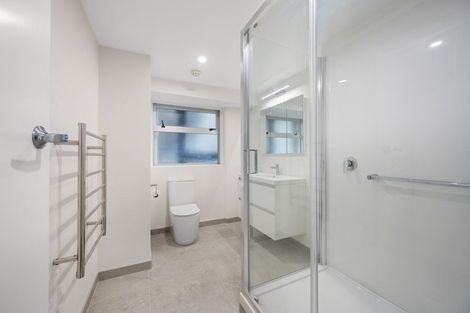 Photo of property in Jerningham Apartments, 20 Oriental Terrace, Oriental Bay, Wellington, 6011