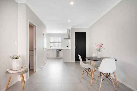 Photo of property in 63 O'meara Street, Swanson, Auckland, 0614