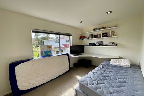 Photo of property in 121a Bruce Road, Glenfield, Auckland, 0629