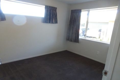 Photo of property in 12 Kydd Lane, Hornby, Christchurch, 8042