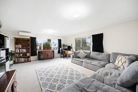 Photo of property in 35a Lindsay Crescent, Nawton, Hamilton, 3200