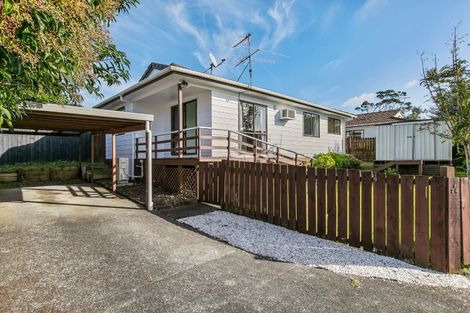 Photo of property in 1/24 Edwin Freeman Place, Ranui, Auckland, 0612