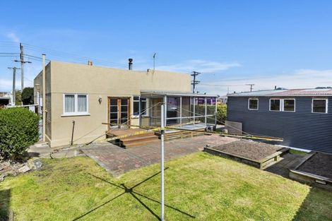 Photo of property in 32 Melbourne Street, South Dunedin, Dunedin, 9012