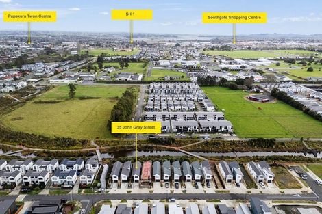Photo of property in 35 John Gray Street, Papakura, 2110