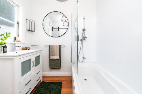 Photo of property in 137 Elizabeth Street, Mount Victoria, Wellington, 6011